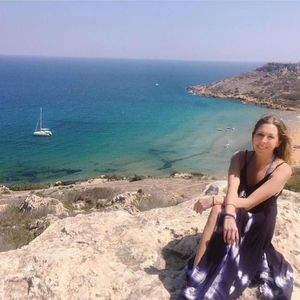 Meet your Posher, Elizabeth